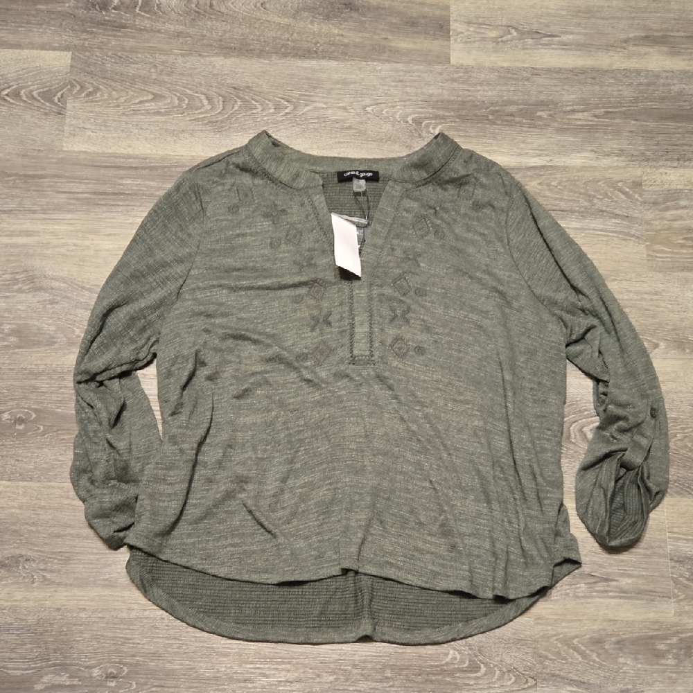 NWT Cable And Gauge Green Embroidered Top Sz 1X